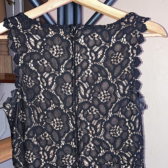 Midi Casual Dress - Picture 5 of 7